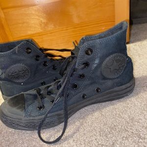 Black converse
